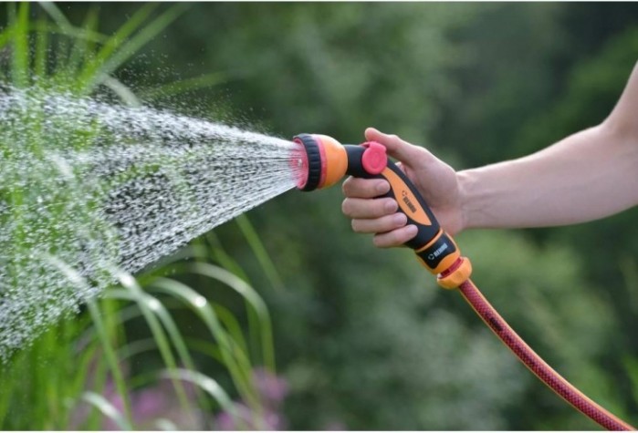 Шланг для полива REHAU COOL TOUCH Flower Power 1/2" х 25 м 10977981600