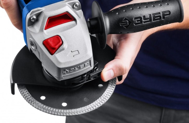 Угловая шлифмашина сетевая ЗУБР Профессионал УШМ-П125-1500 ПСТ [УШМ-П125-1500 ПСТ]