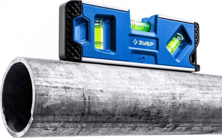 Уровень строительный ЗУБР Компакт3 магнитный 150 мм [34552]